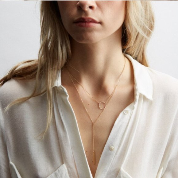 ❣️NWT Multi-layer Necklace in Gold❣️ - Picture 2 of 5